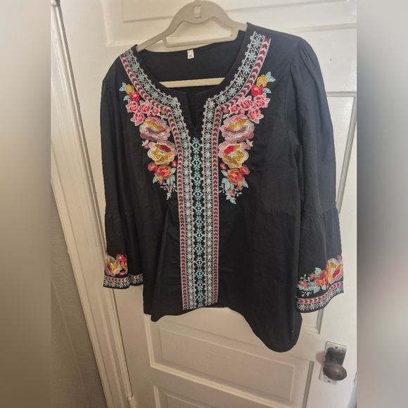 Boho Embroidered Cotton Tunic Top 2XL Black Floral Peasant Johnny Was Style - Picture 2 of 6